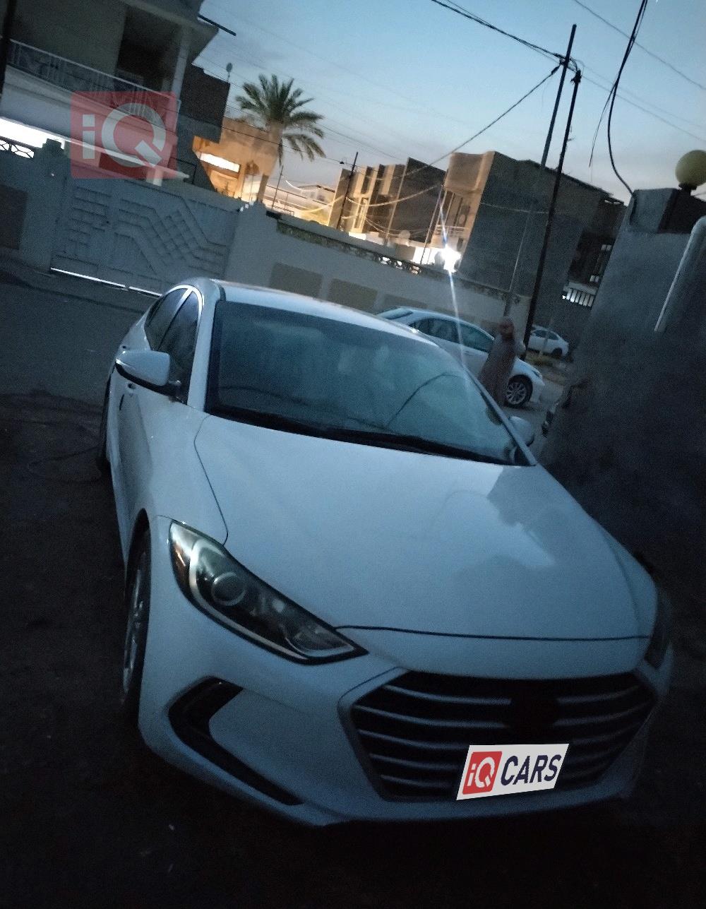 هيونداي النترا